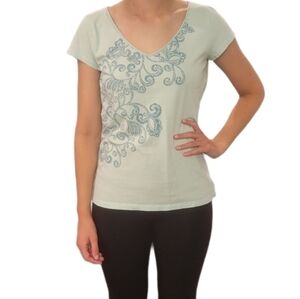 Eddie Bauer Women's light‎ green v neck t-shirt size M